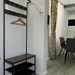 公寓 Timco 3-story With View And Air-conditioner 托尔诺
