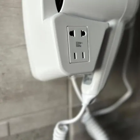 Timco 3-story With View And Air-conditioner