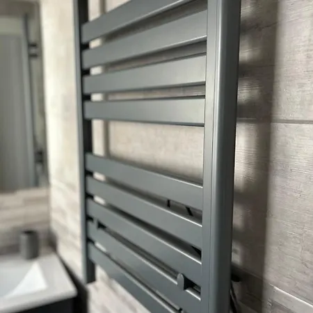 Timco 3-story With View And Air-conditioner * Torno