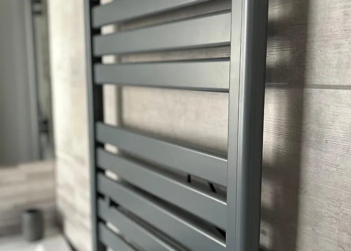 Timco 3-story With View And Air-conditioner * Torno